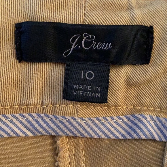 J. Crew khaki shorts size 10 - Picture 2 of 3